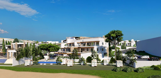 Seaside apartment with pool 1
