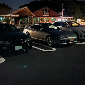 スカイライン ECR33