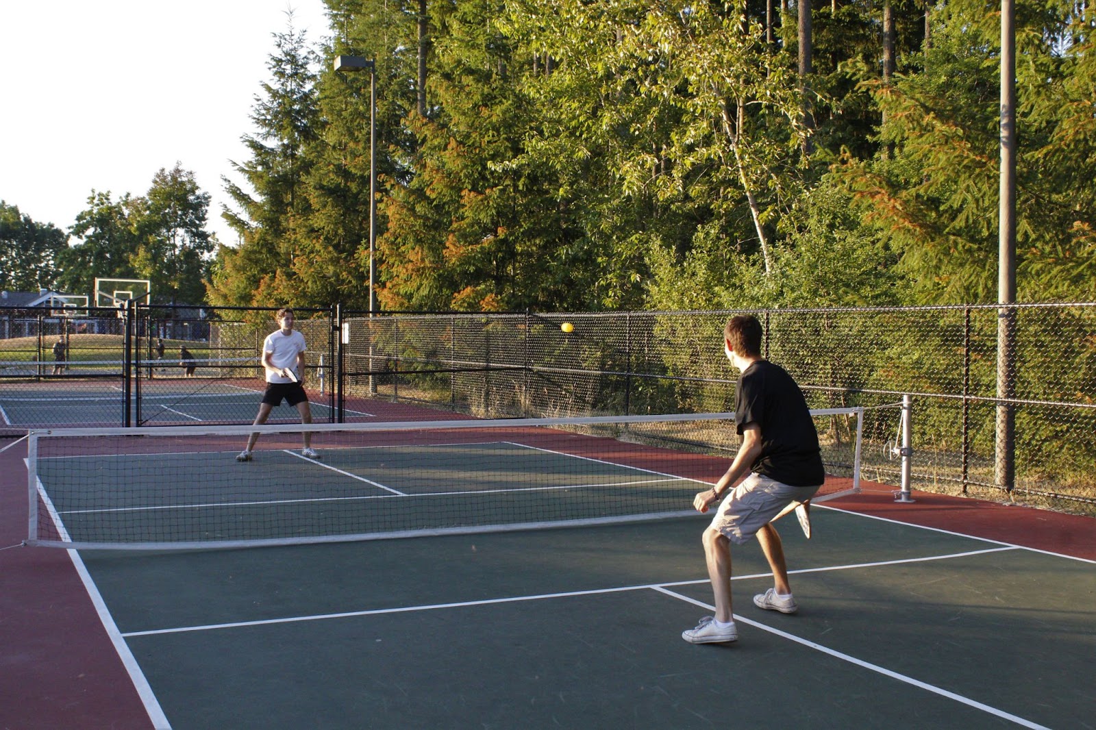 A pickleball game amongst buddies