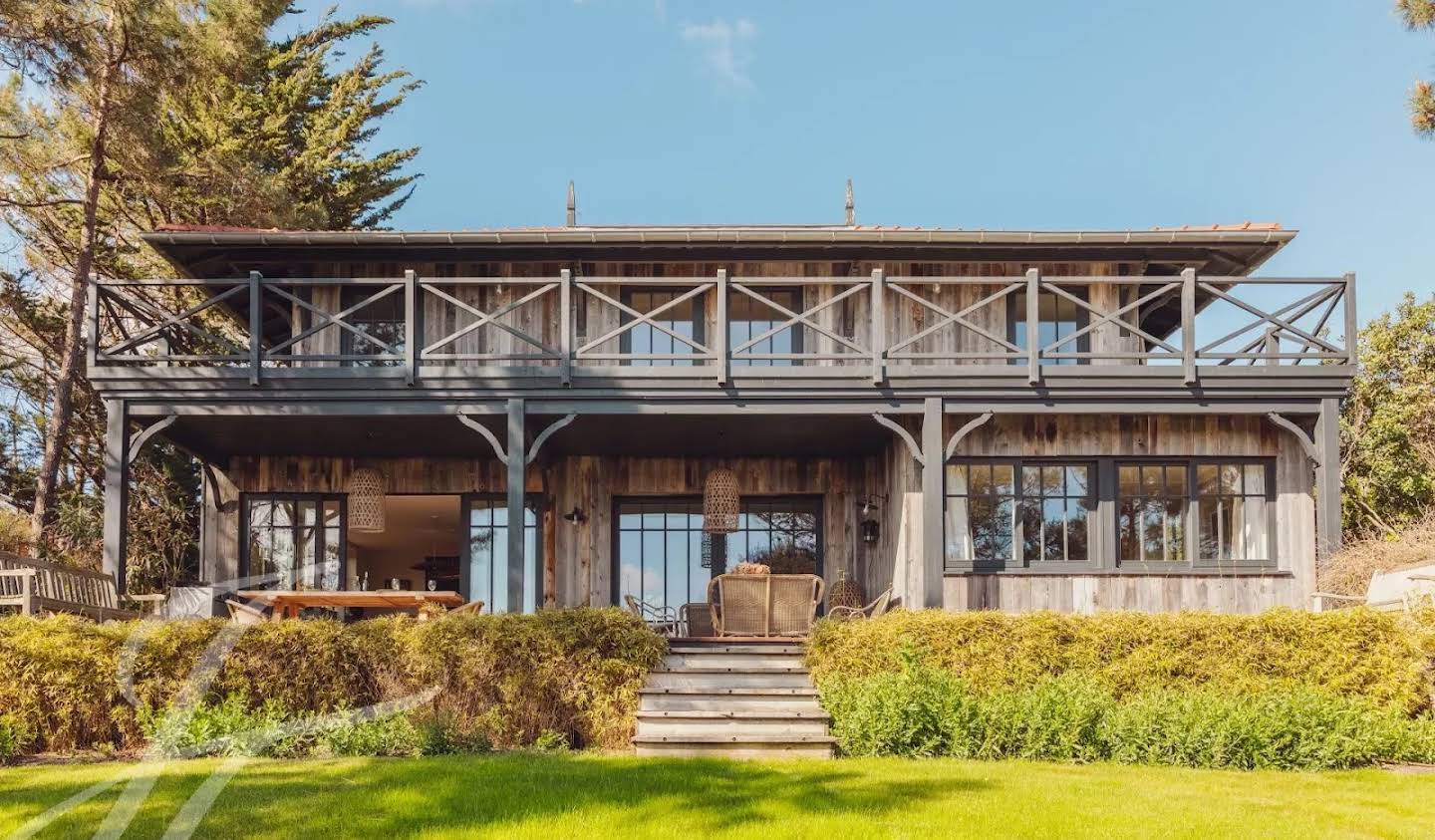 Villa avec piscine et terrasse Lege-cap-ferret