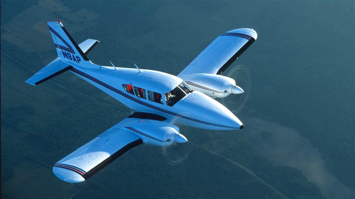 Budget Buy: Piper Aztec - AOPA