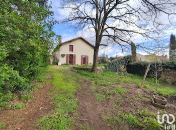 maison à Lussac-les-Châteaux (86)