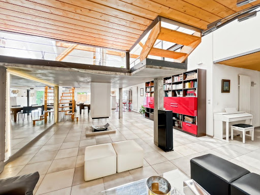 Loft 5