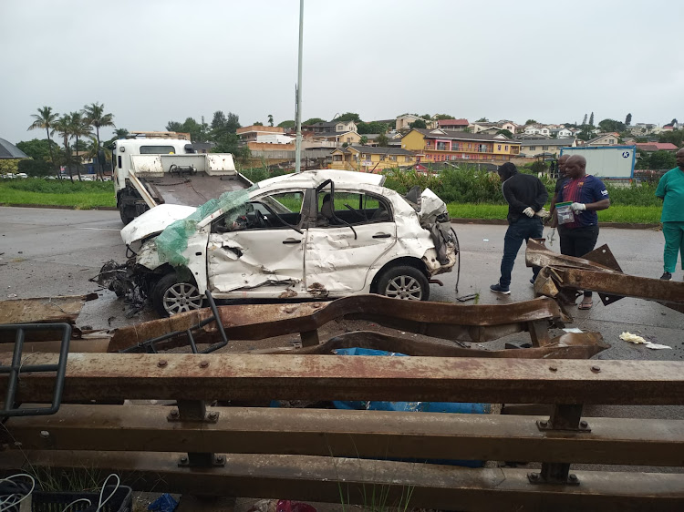 The suspects' vehicle crashed into a barrier on Inanda Road near Parlock, north of Durban.