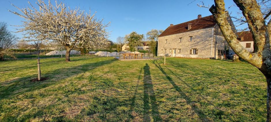 Vente maison 6 pièces 258 m² à Choisy-en-Brie (77320), 348 000 €