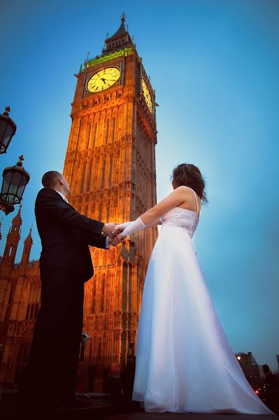 Wedding photographer Sławomir Chaciński (fotoinlove). Photo of 10 February 2018