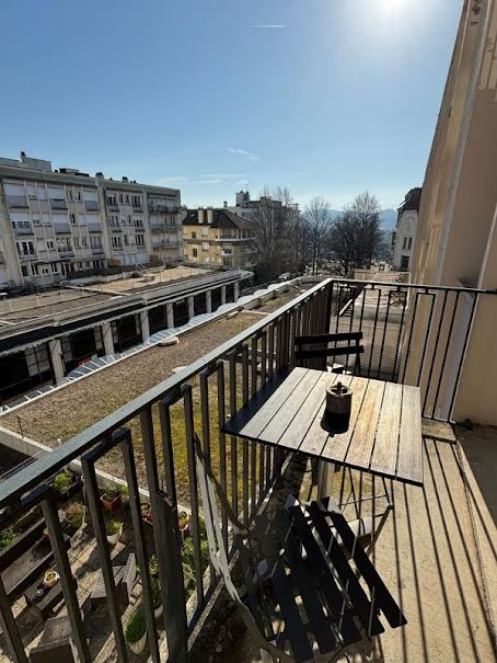 Vente appartement 2 pièces 45 m² à Pau (64000), 147 000 €