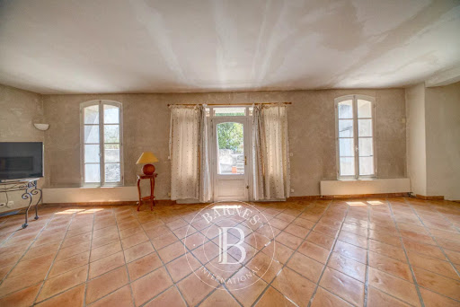 House 5