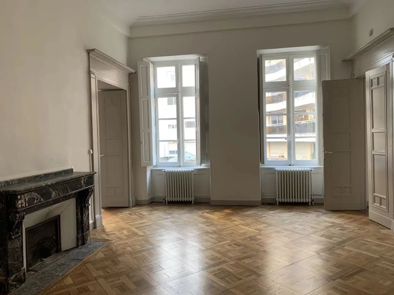 Location  appartement 5 pièces 160.8 m² à Toulouse (31000), 1 950 €
