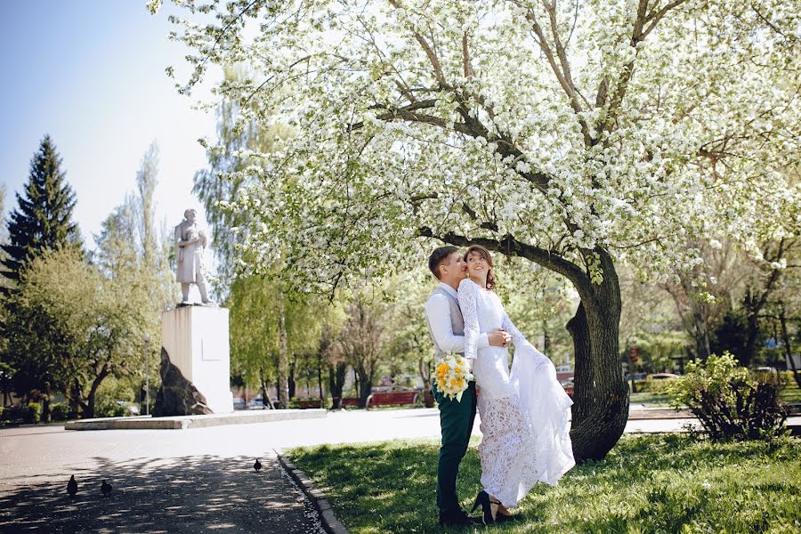 婚礼摄影师Pavel Neunyvakhin（neunyvahin）。2015 5月17日的照片
