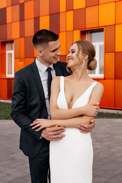 Wedding photographer Olya Bezhkova (bezhkova). Photo of 16 July 2019