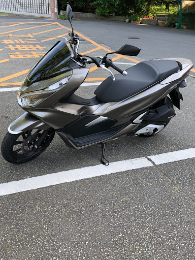 ホンダ その他を華麗にカスタム By T Iger W 18 06 17 おはようございます バイクネタ失礼します 興味の無い方すみません 昨日乗り換えました Cartune