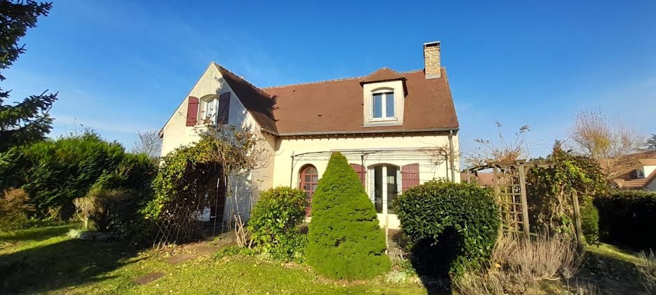 Vente villa 6 pièces 134 m² à Saint-Fargeau-Ponthierry (77310), 351 000 €