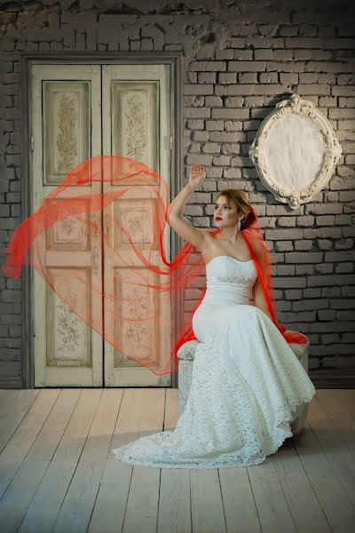 Wedding photographer Marina Fadeeva (marinafadee). Photo of 12 March 2016