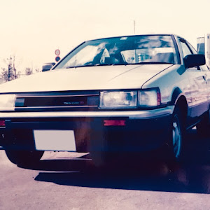 カローラレビン AE86