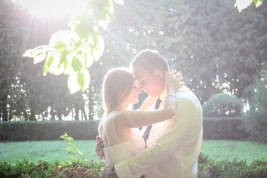 Fotógrafo de bodas Anna Miksza-Cybulska (anaisbiuro). Foto del 3 de julio 2019