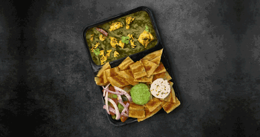 Singh Da Saag Chicken Paratha Bowl