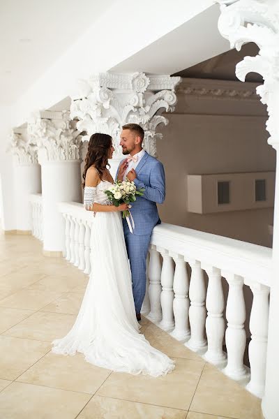 Fotógrafo de casamento Darya Carikova (tsarikova). Foto de 23 de setembro 2019