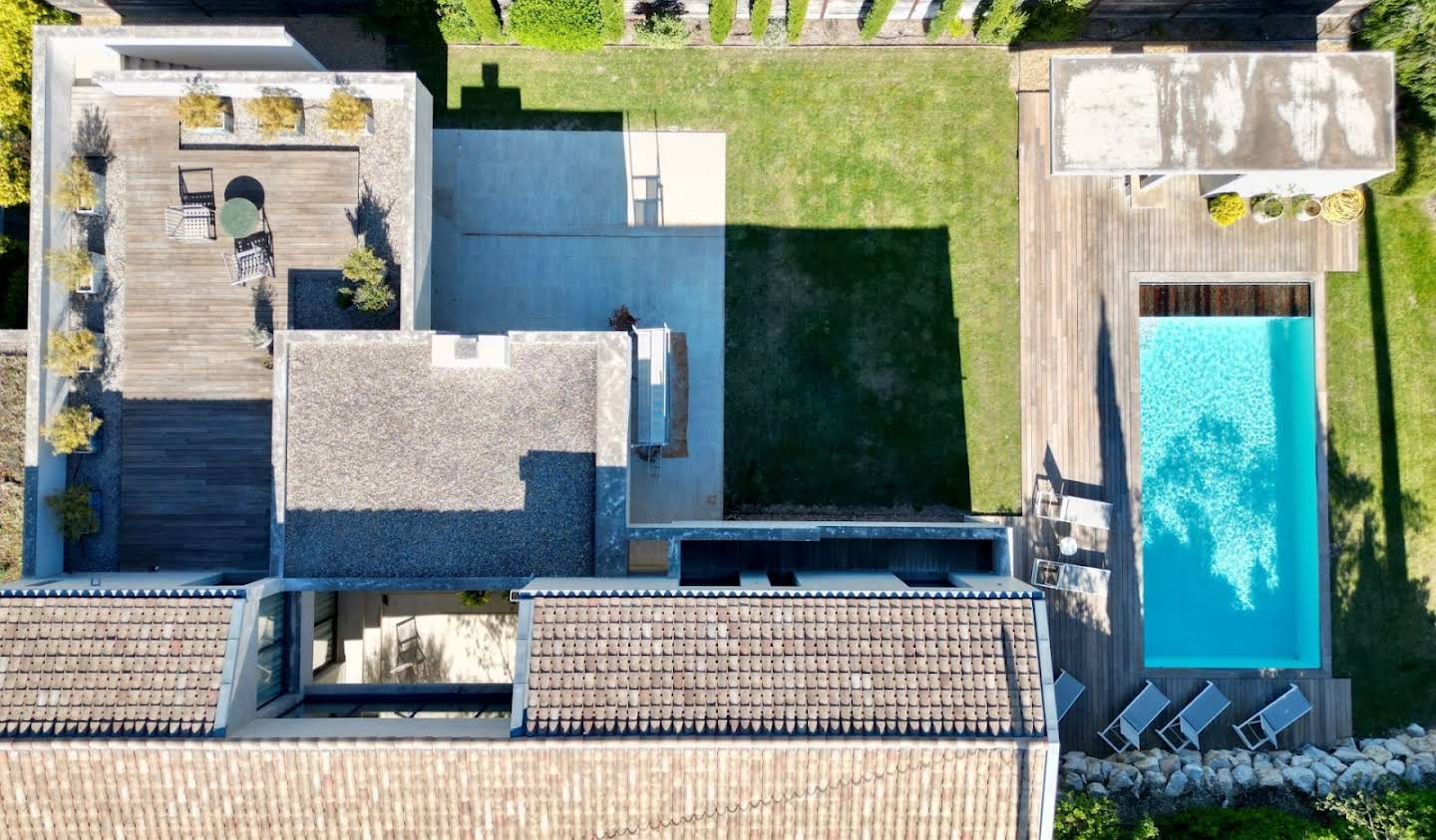 Maison contemporaine avec piscine et jardin Saint-Rémy-de-Provence