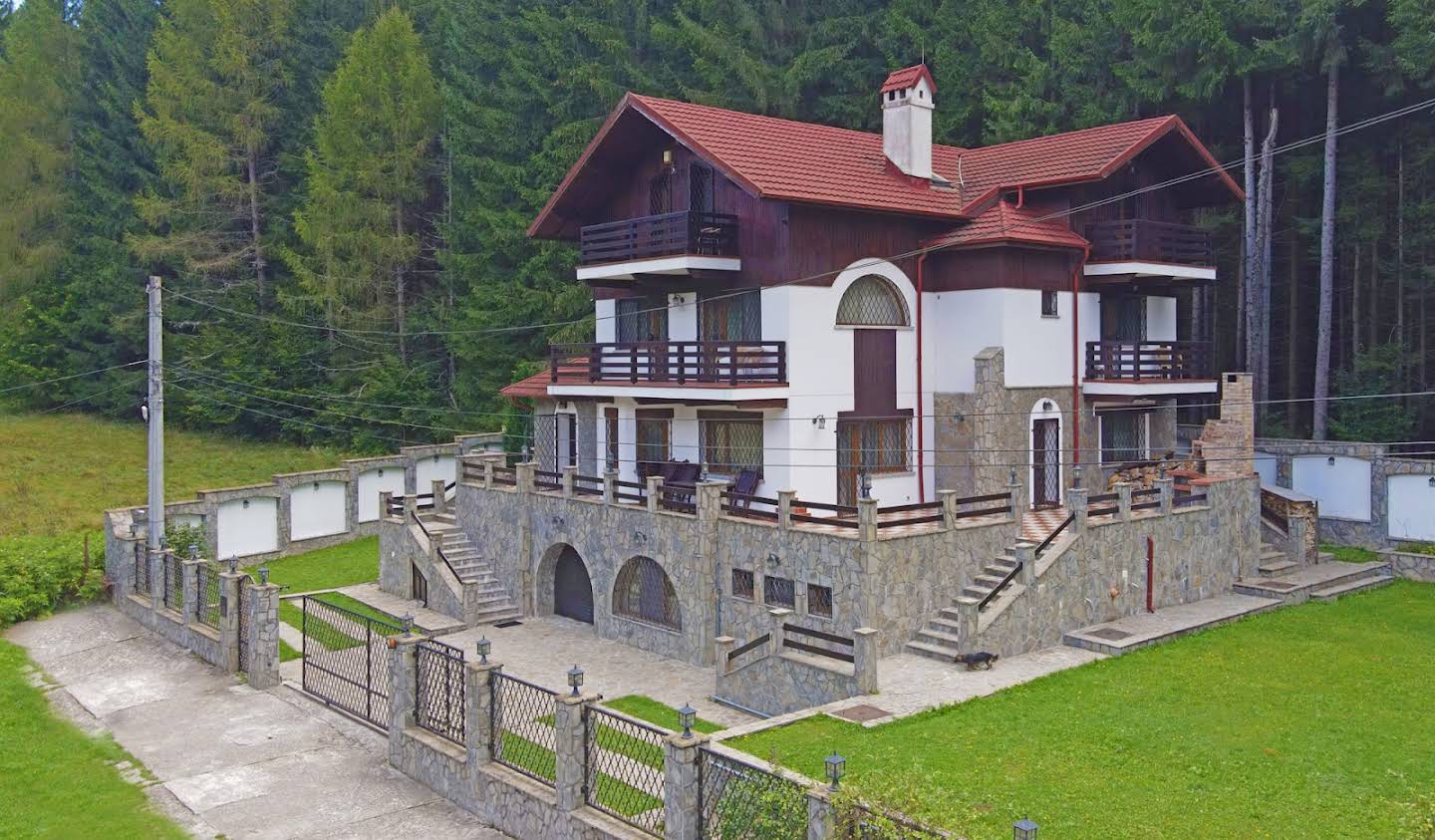 Villa avec terrasse Sinaia