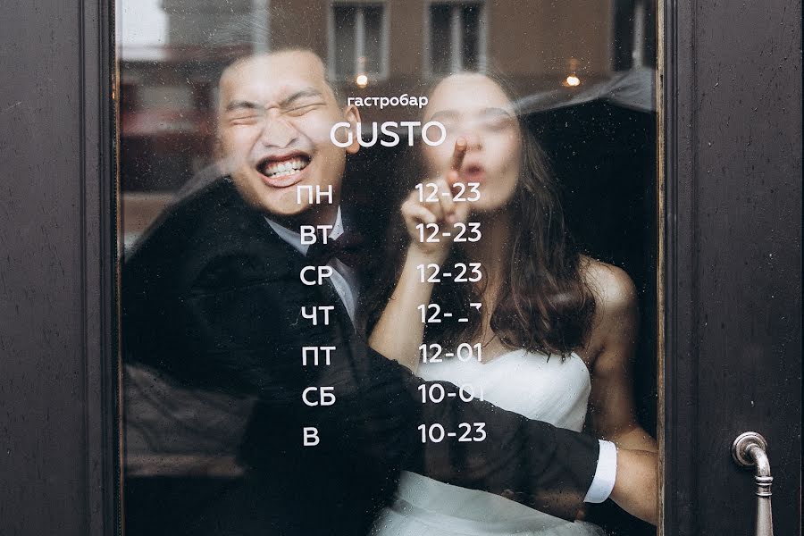 結婚式の写真家Olga Vinogradova (olgasummer)。2019 8月22日の写真