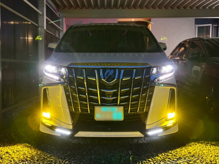 アルファードのTRD・AYH30W・アルファード30後期・アルファードハイブリッドに関するカスタム事例の投稿画像2枚目