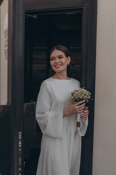 婚禮攝影師Ksyusha Belonosova（belonosova）。2023 12月7日的照片