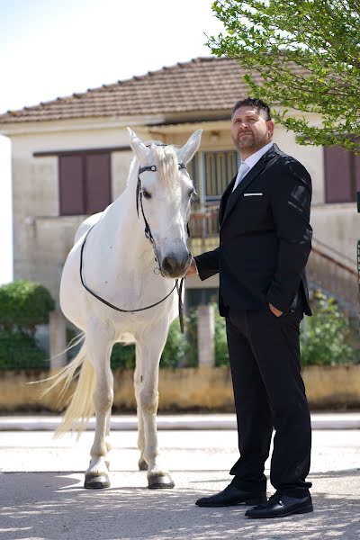 Fotógrafo de bodas Dionisios Bertsos (studiobertsos). Foto del 6 de mayo 2022