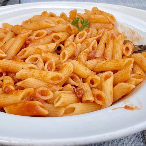 Pasta with meat-ragout