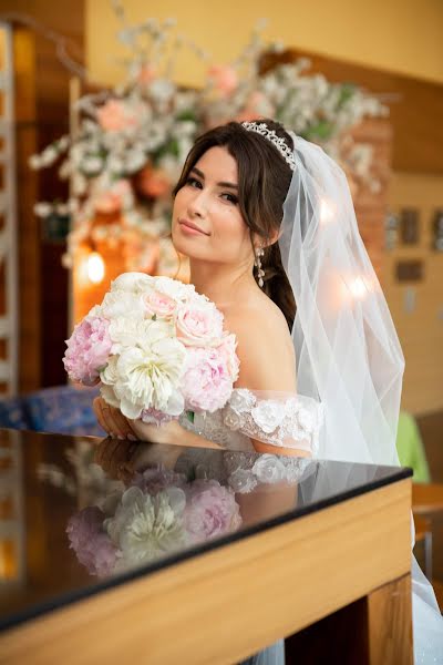 Jurufoto perkahwinan Svetlana I Nikolay (mixmedia). Foto pada 11 Januari 2020