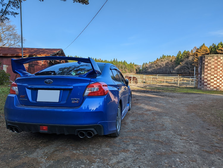 WRX S4の来年もよろしくお願いしますに関するカスタム事例の投稿画像2枚目