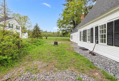 Property with garden 5