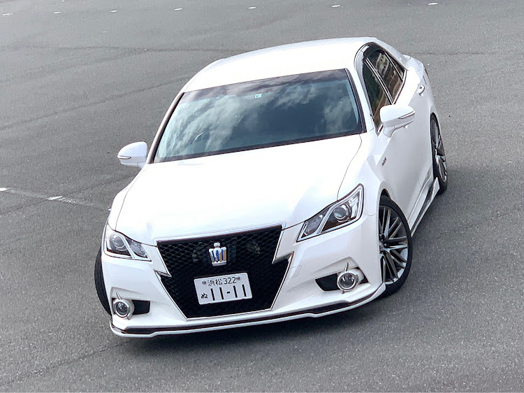 クラウンアスリートのJun Style・弐壱零冠會・目指せPickUpCars・コラボ前のぼっちカメ活に関するカスタム事例の投稿画像2枚目