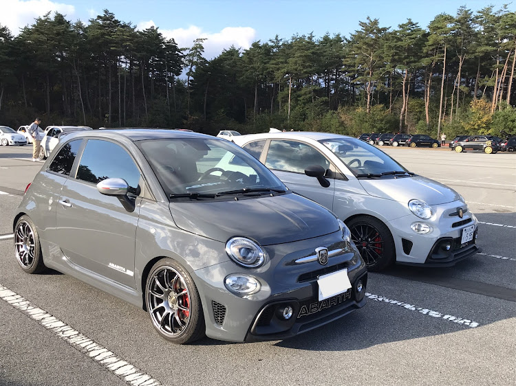 595の11月もよろしくお願いします・2024 All Japan FIAT&ABARTHmeetigに関するカスタム事例の投稿画像7枚目