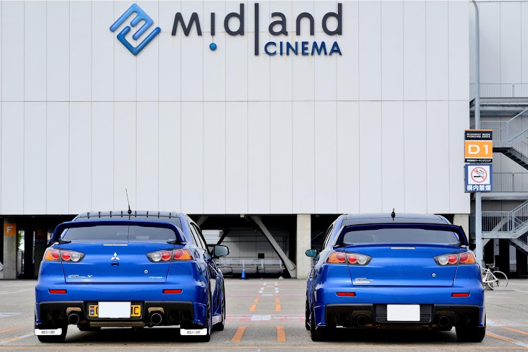 ランサーエボリューションの青い車・青色コラボ・早朝撮影・兄弟車・いつもの場所でに関するカスタム事例の投稿画像7枚目