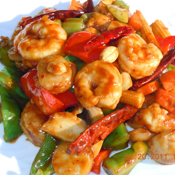 Kung pop shrimp w peanuts