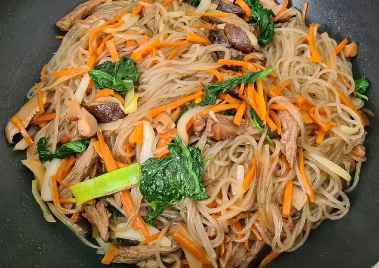 Cara Gampang Membuat Japchae (resep asli orang Korea) Anti Gagal | Resep  Jamur Lezat