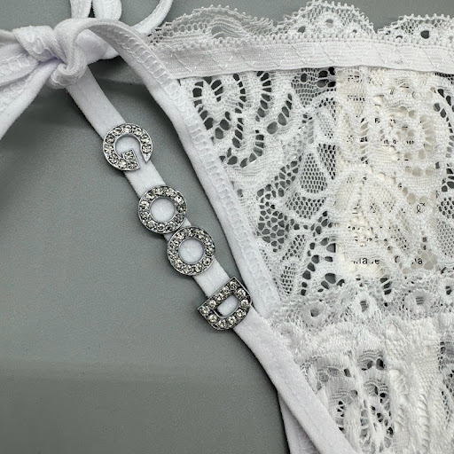 Title 19, Traceless Briefs Lace Womens T-back with Lette...