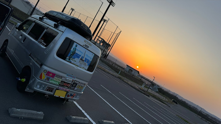 NV100クリッパーのデコトラ・念願のコラボ・ナイトシーン・デコバンに関するカスタム事例の投稿画像18枚目