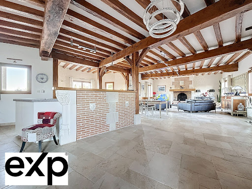 House with garden and terrace 4