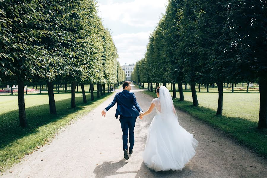 Wedding photographer Aleksandr Saribekyan (alexsaribekyan). Photo of 19 December 2016