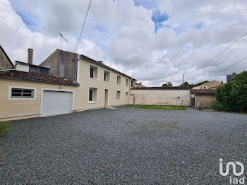 maison à Asnières-la-Giraud (17)