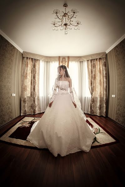 Wedding photographer Kubanych Moldokulov (moldokulovart). Photo of 21 April 2014