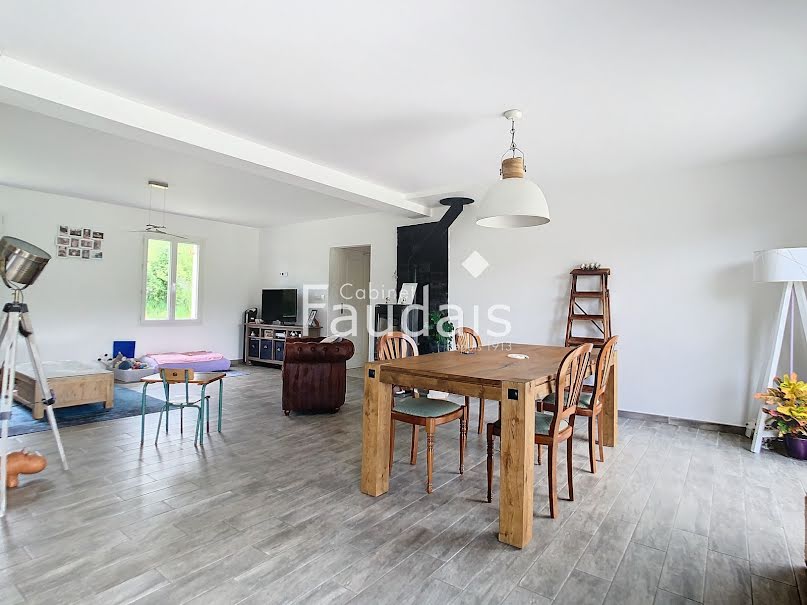 Vente maison 12 pièces 260 m² à Doville (50250), 360 000 €