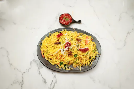 Veg Singapore Noodles