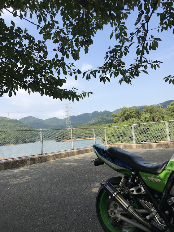 kame_TaNさんが投稿したZRX1100・1200・バイク・ツーリング・北九州に関するカスタム事例の投稿画像3枚目