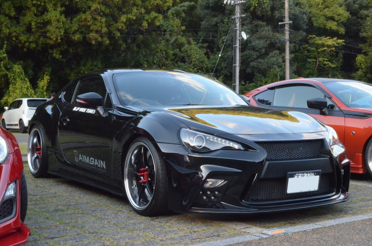 86のAIMGAIN WIDBODY・チームツーリング・JP WIDE TUNESに関するカスタム事例の投稿画像4枚目