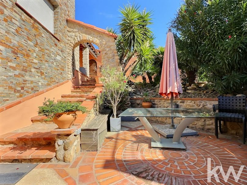 Vente maison 10 pièces 297 m² à Port-Vendres (66660), 990 000 €