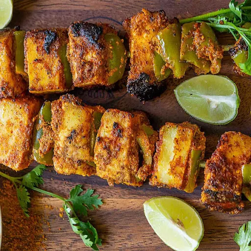 Achari Paneer Tikka