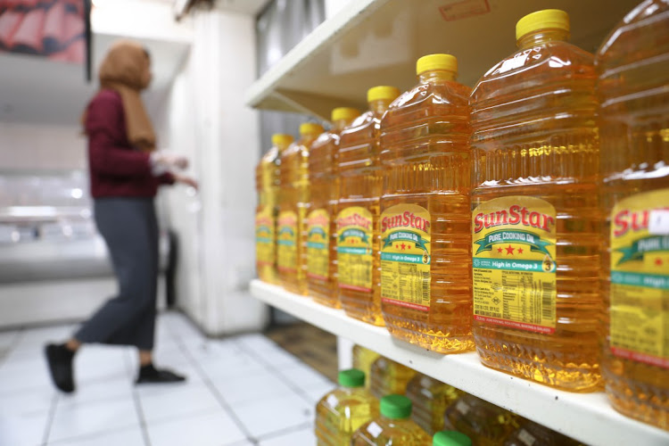 The Competition Commission is investigating local price increases for sunflower oil. The international price spiked after the invasion of Ukraine, but has dropped sharply in recent months.